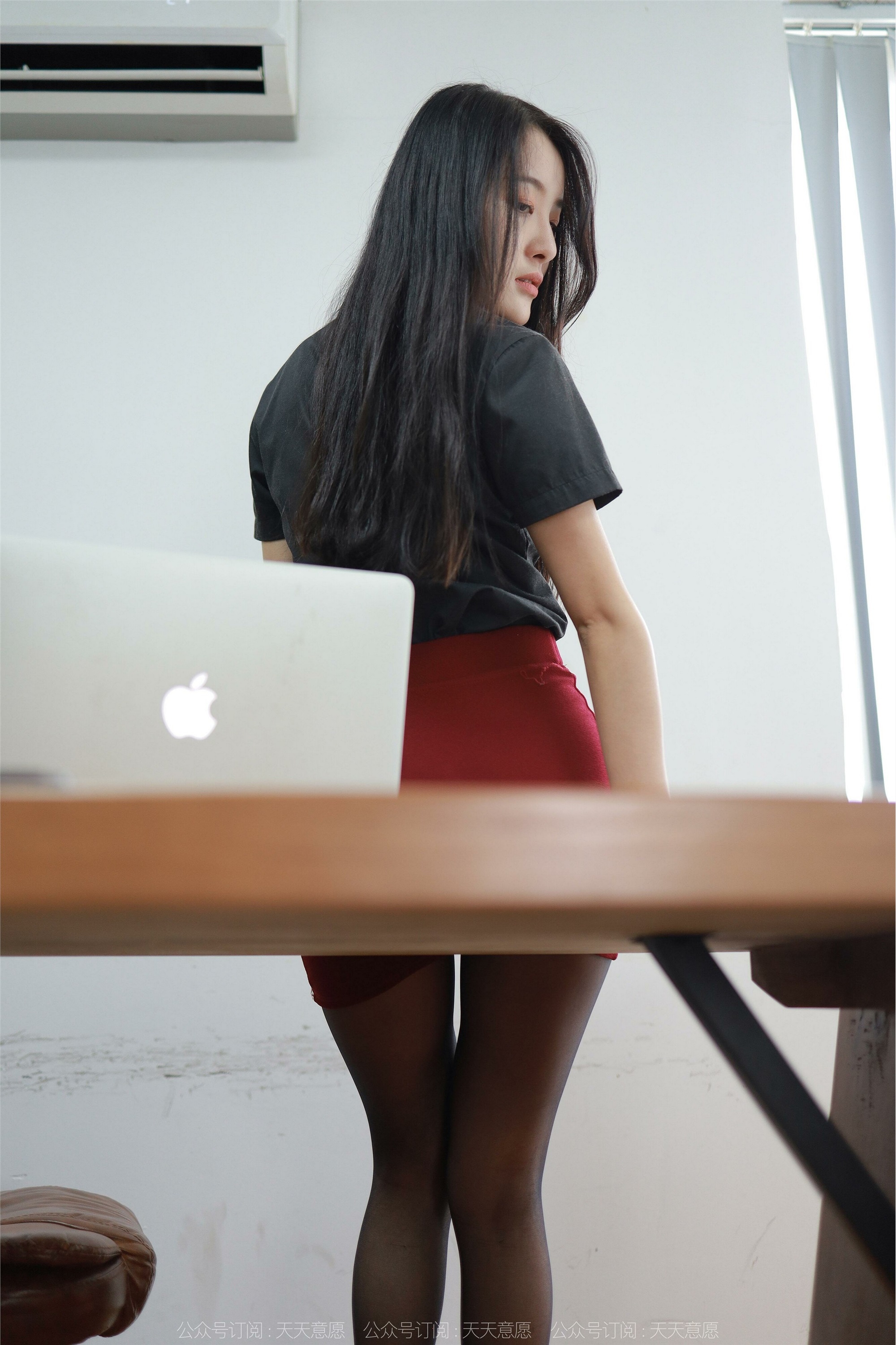 IESS异思趣向  2022.07.06 丝享家 1139：婉萍《嘿丝办公室》